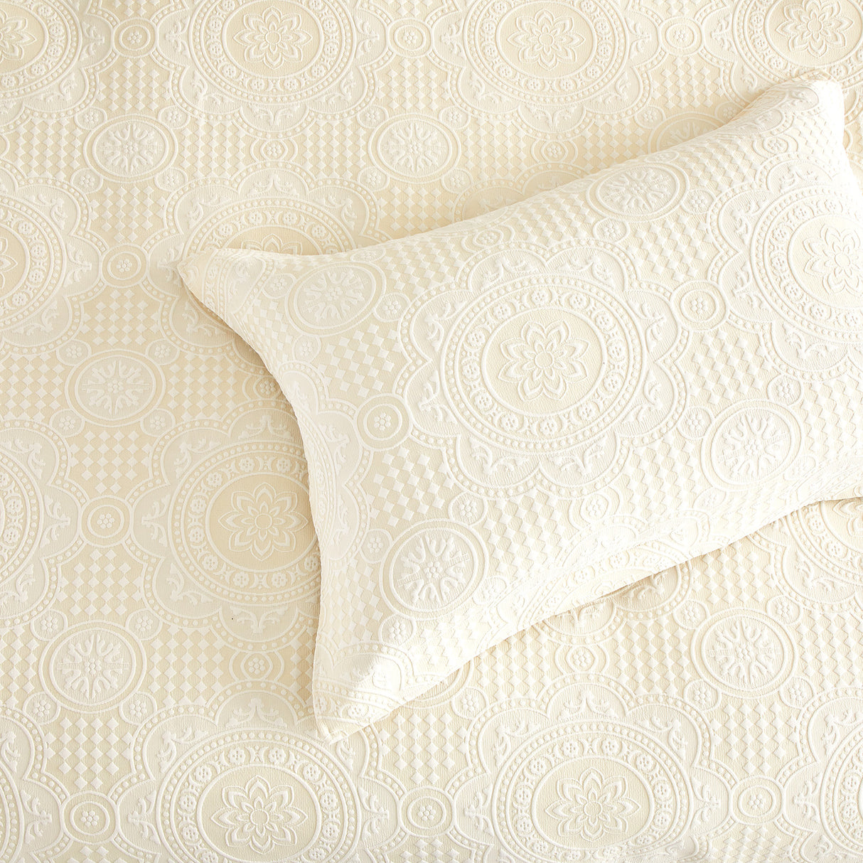 Marlene 300TC Cotton Blend Jacquard Woven Quilt Cover Set by Renee Taylor in Beige