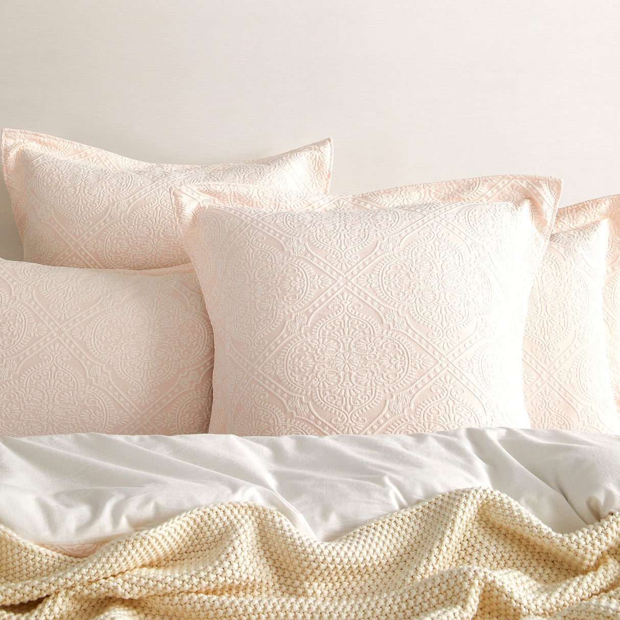 Blanca 300TC Cotton Blend Jacquard Woven Quilt Cover Set by Renee Taylor in Blush