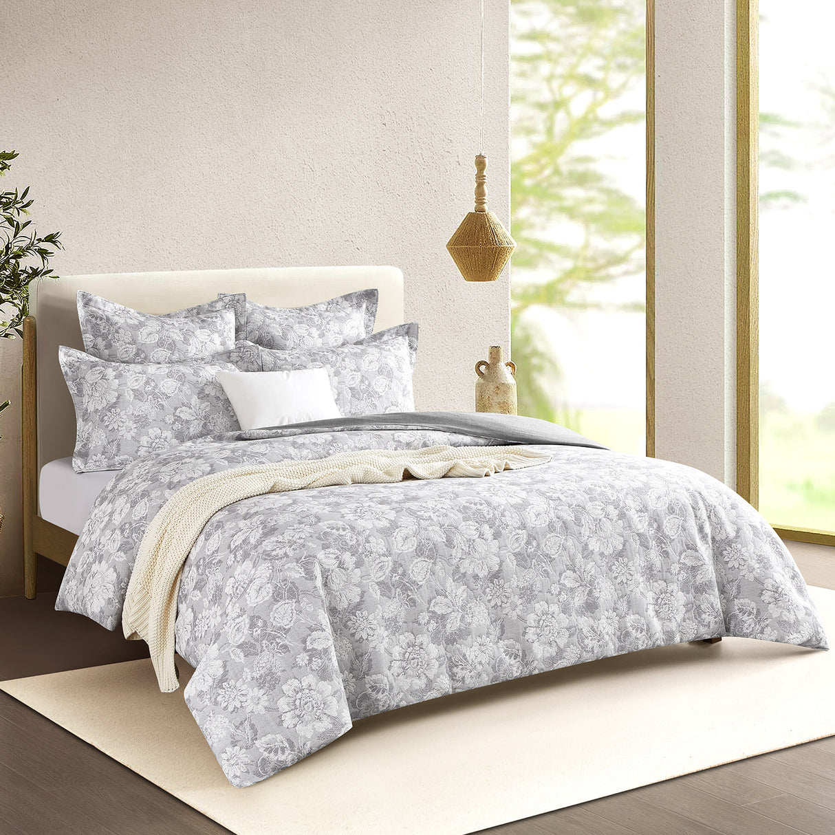 Lubela 300TC Cotton Blend Jacquard Woven Quilt Cover Set by Renee Taylor in Light Charcoal