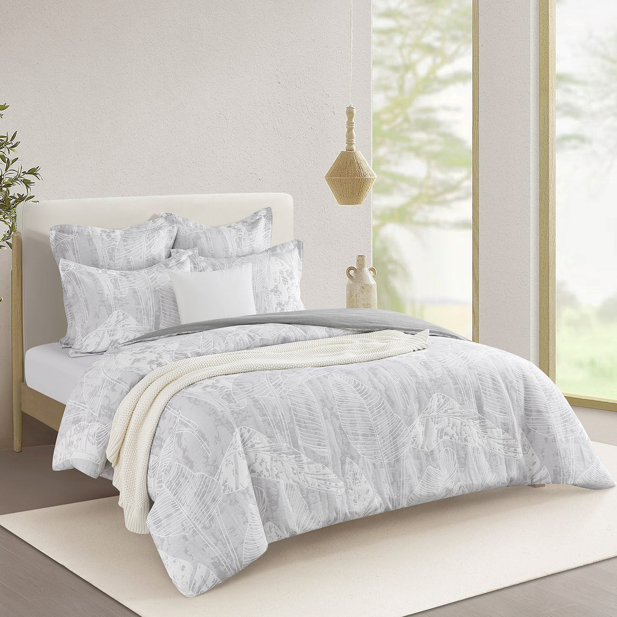 Ferano 300TC Cotton Blend Jacquard Woven Quilt Cover Set by Renee Taylor in Light Charcoal