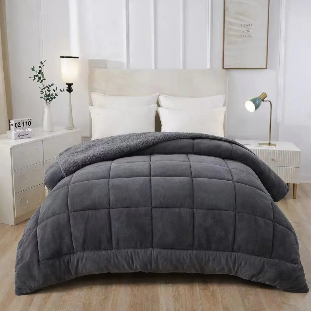Luxiore Double Sided Super Warm 800GSM Quilt | Super Soft Cozy Winter Weight Comforter Doona