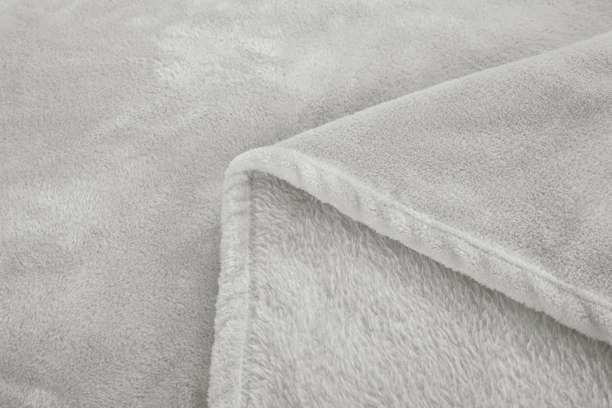 Ramesses Luxury Winter Warmth Giant Oversized Family Blanket | 315cm x 315cm Cozy Warm Plush Blanket