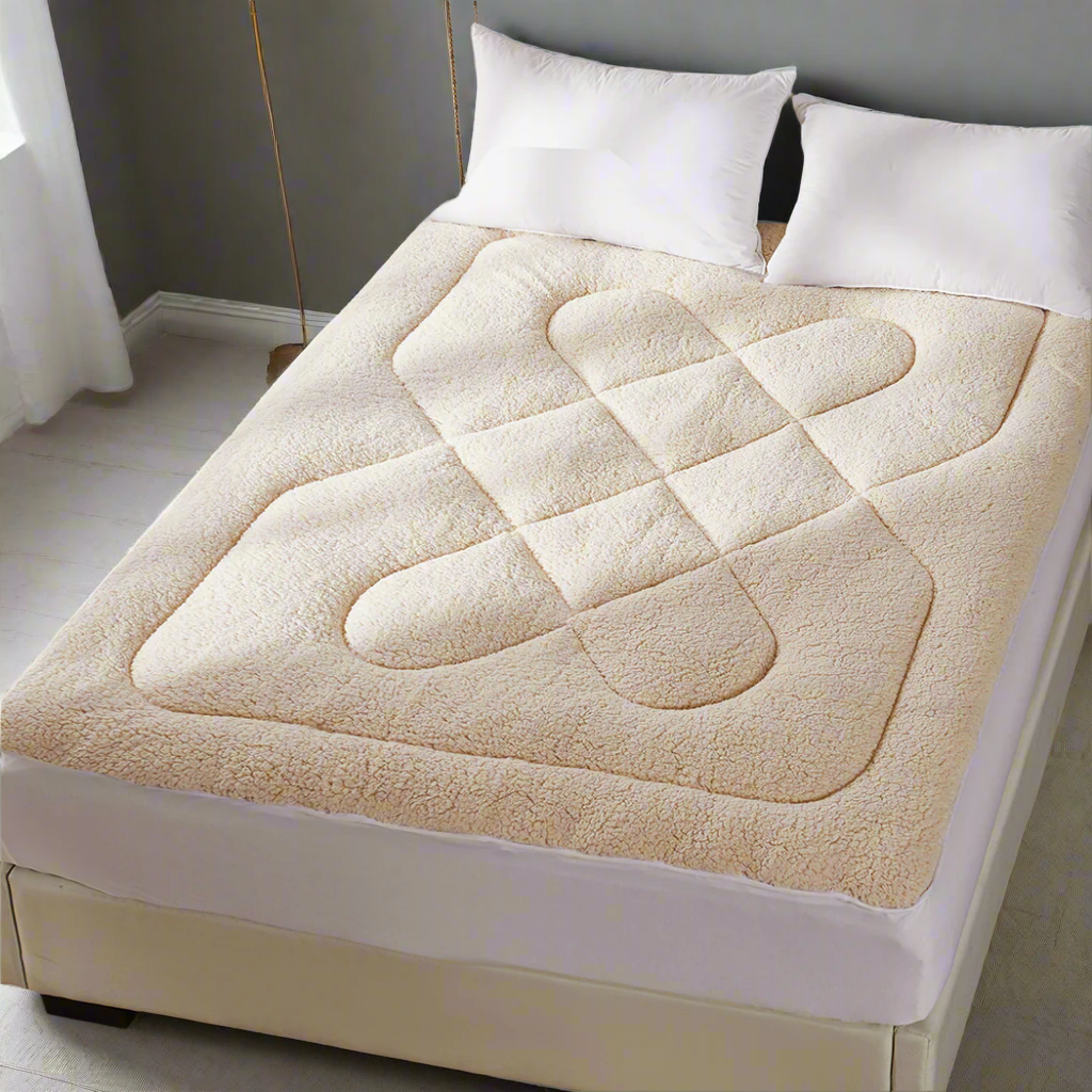 Reversible Luxore Pure 100% Wool Underlay | Soft Padded 250GSM Warm Wool Mattress Pad