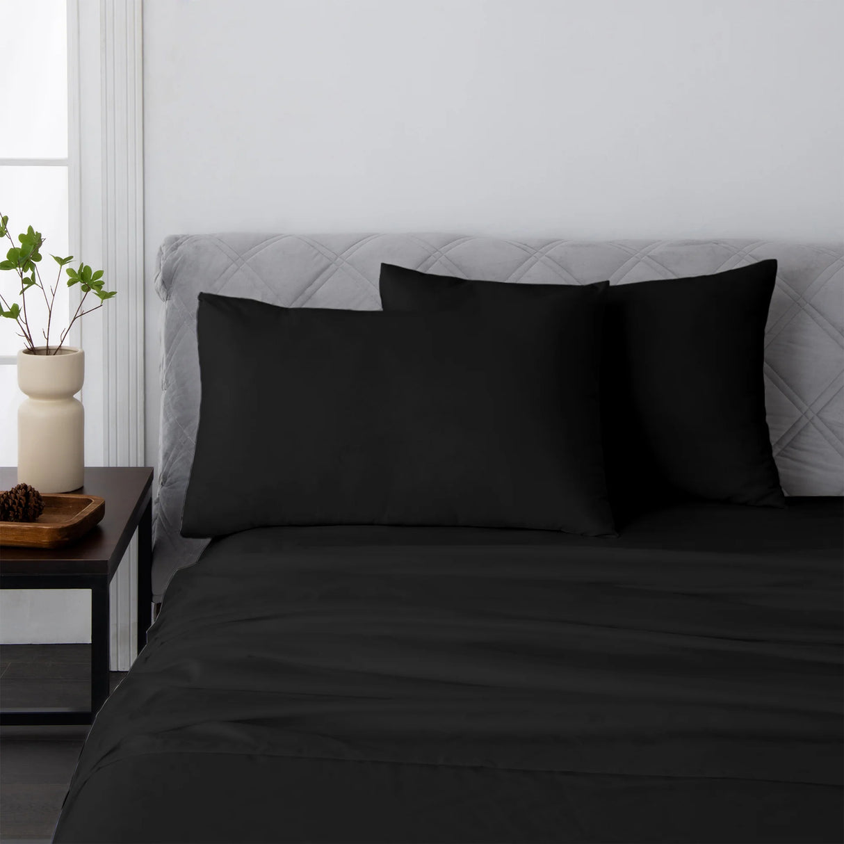 Luxiore 2000TC Breathable Cooling Bamboo Blend Sheet Set | Eco Friendly Anti Wrinkle Bamboo Sheets