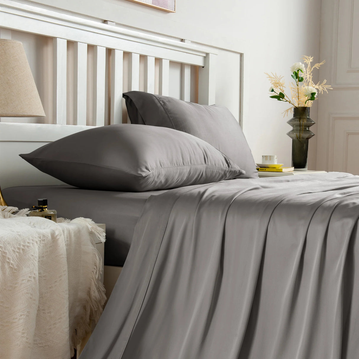 Luxiore Soft 100% Bamboo Eco Friendly Sheet Set | Breathable Silky Pure Bamboo Sheet Set