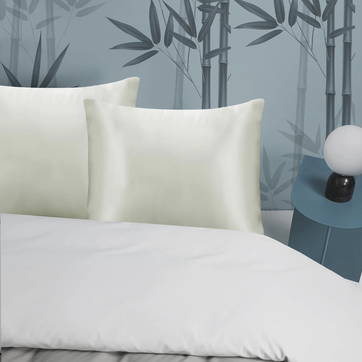 Set of Two Luxiore Ultra Soft 100% Bamboo Pillowcases | 2pc Silky 100% Bamboo Eco Friendly Pillowcases