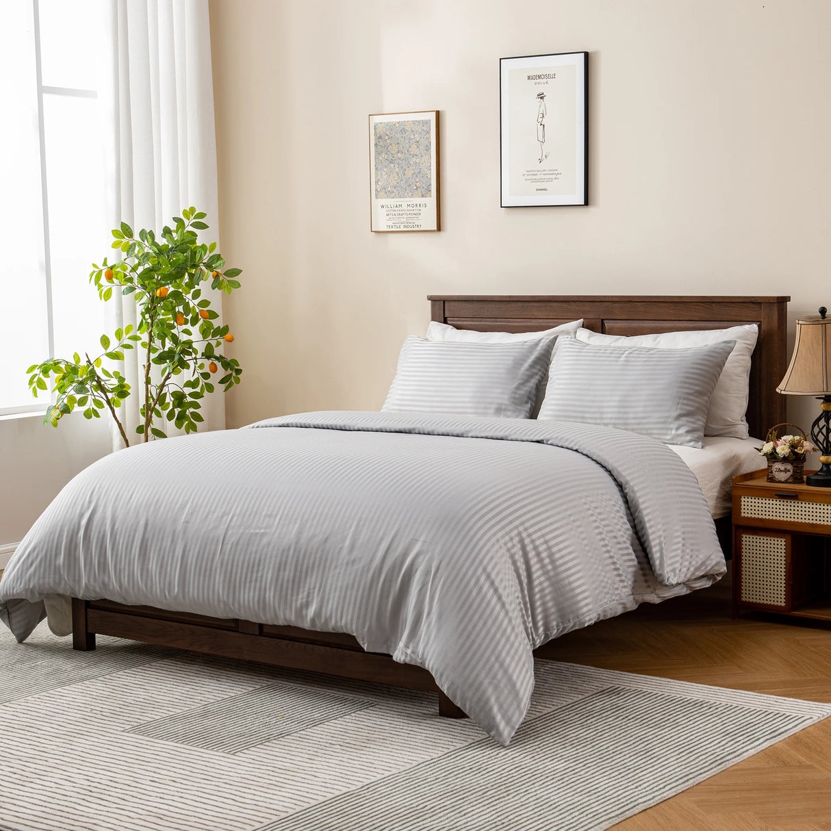 Luxiore 1800TC Super Soft Silky Microfibre Quilt Cover Set | Luxury Pin Stripe Microfibre Duvet Cover Set