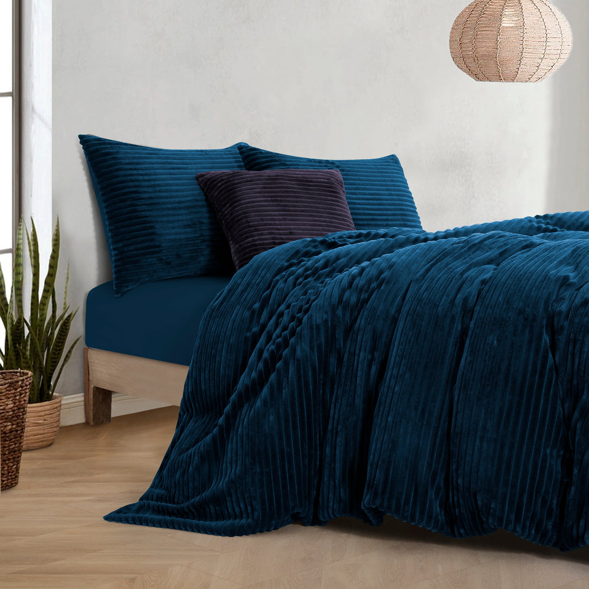 Luxore Warm Embossed Teddy Fleece Quilt Cover Set | Plush Teddy Fleece Duvet Cover Set