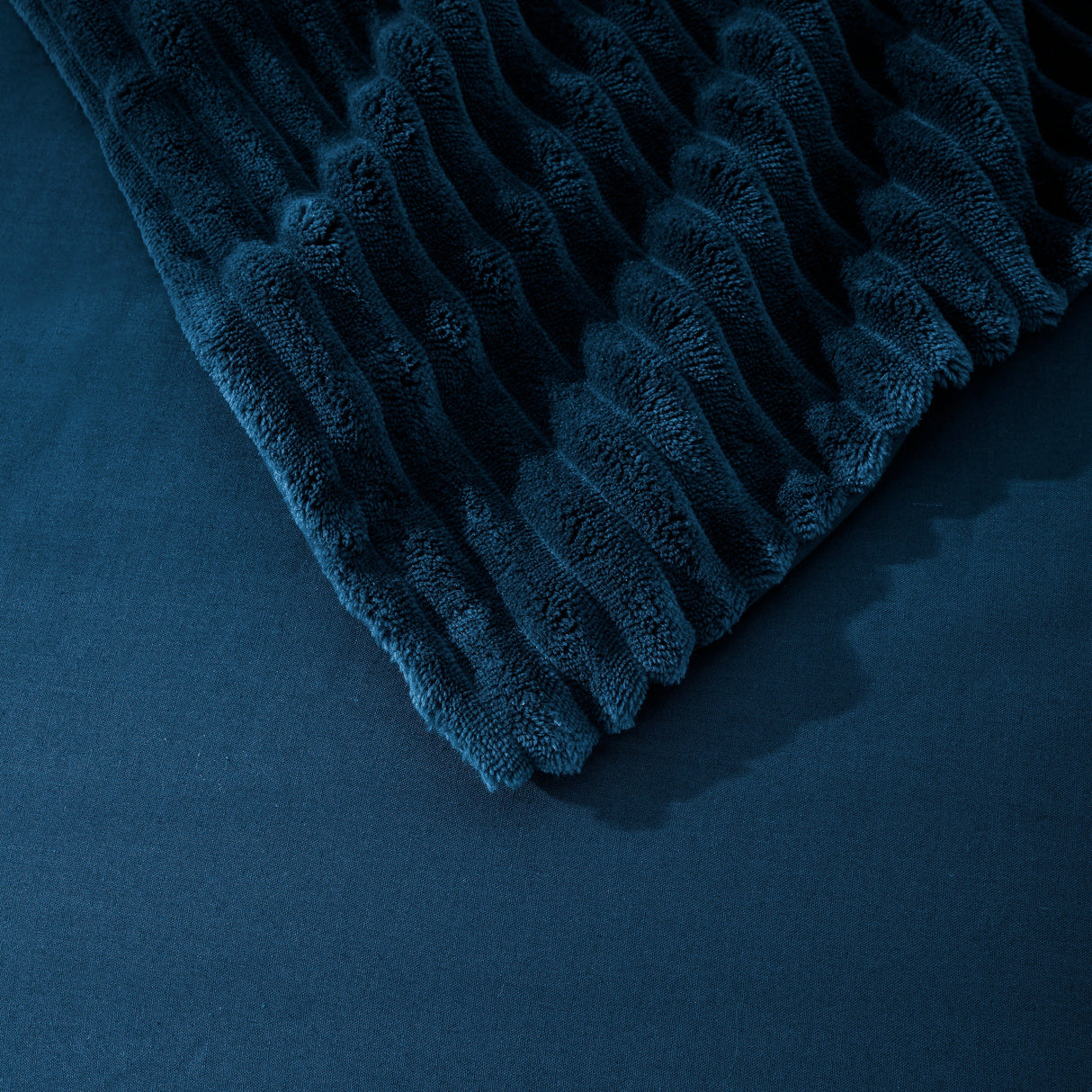 Luxore Warm Embossed Teddy Fleece Quilt Cover Set | Plush Teddy Fleece Duvet Cover Set