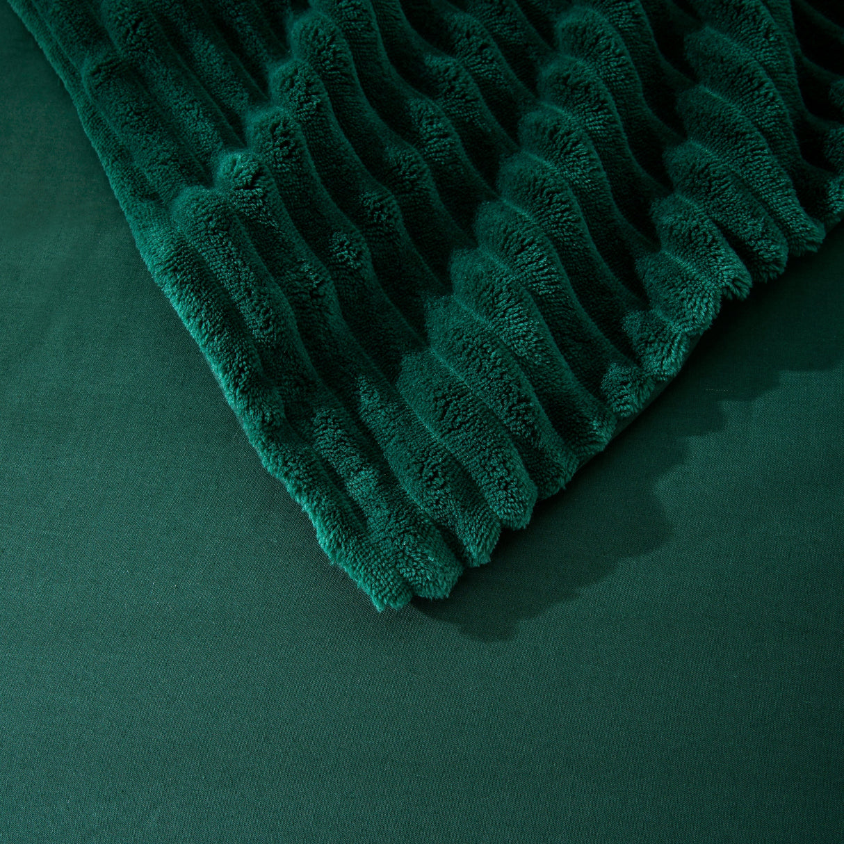 Luxore Warm Embossed Teddy Fleece Quilt Cover Set | Plush Teddy Fleece Duvet Cover Set