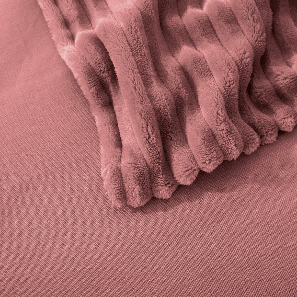 Luxore Warm Embossed Teddy Fleece Quilt Cover Set | Plush Teddy Fleece Duvet Cover Set