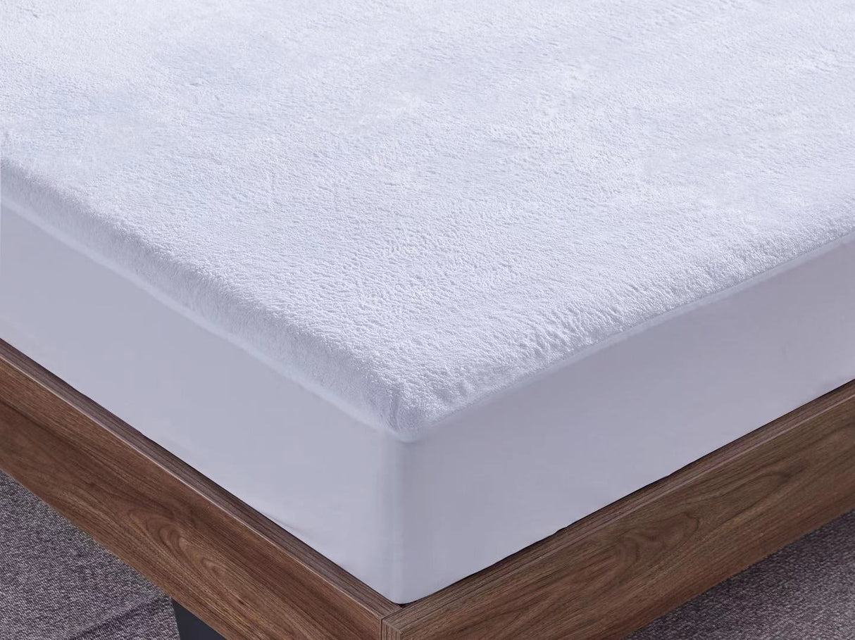 Premium Coral Fleece 100% Waterproof Fitted Mattress Protector | Bed Protectors | 7 Sizes MQ MK
