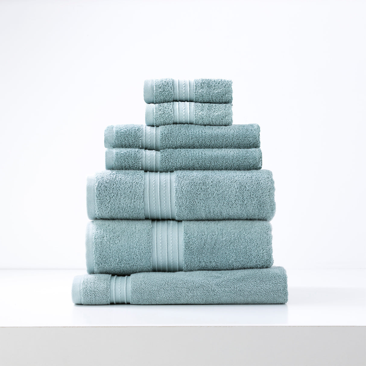 100% Cotton 650 GSM Low Twist Towel Set by Renee Taylor