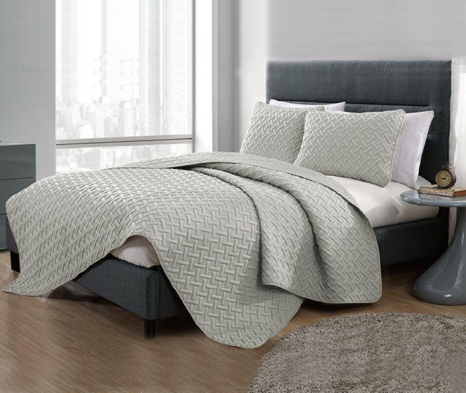 3 Piece Chic Embossed Comforter Set | 3pc Coverlet Sets | All Season Comforter 2 Sizes | 8 Colours Quilts & Comforters Queen / Silver Ontrendideas Bed and Bath