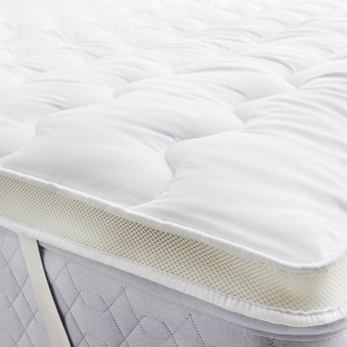 Airmax 1000GSM Bamboo Mattress Topper | Breathable and Allergy Sensitive Cool Topper