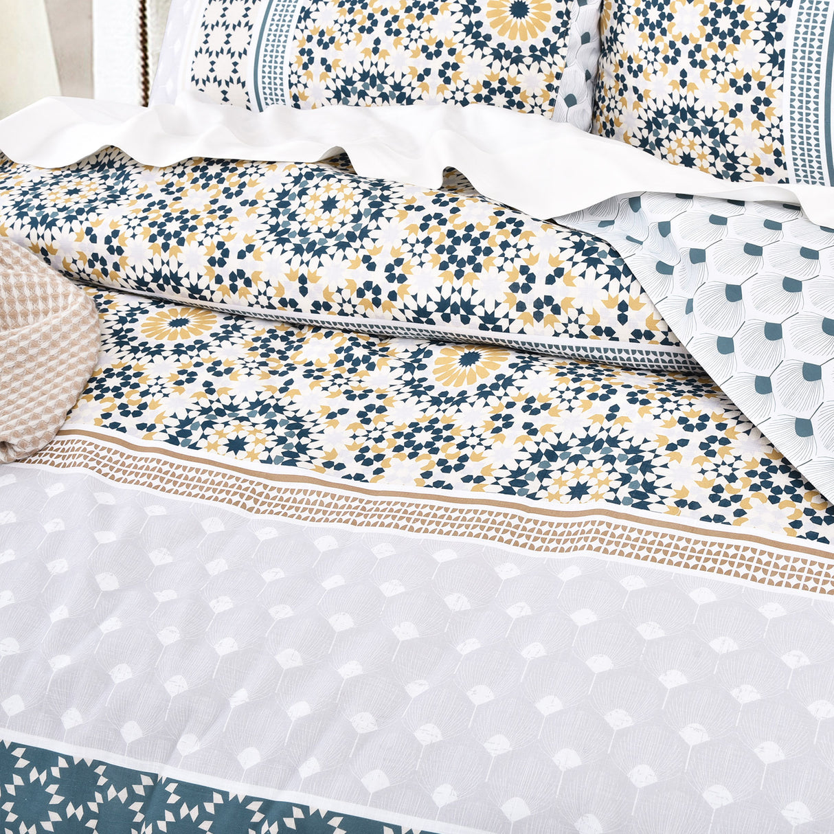 300TC 100% Cotton Reversible Mizunna Quilt Cover Set by Renee Taylor