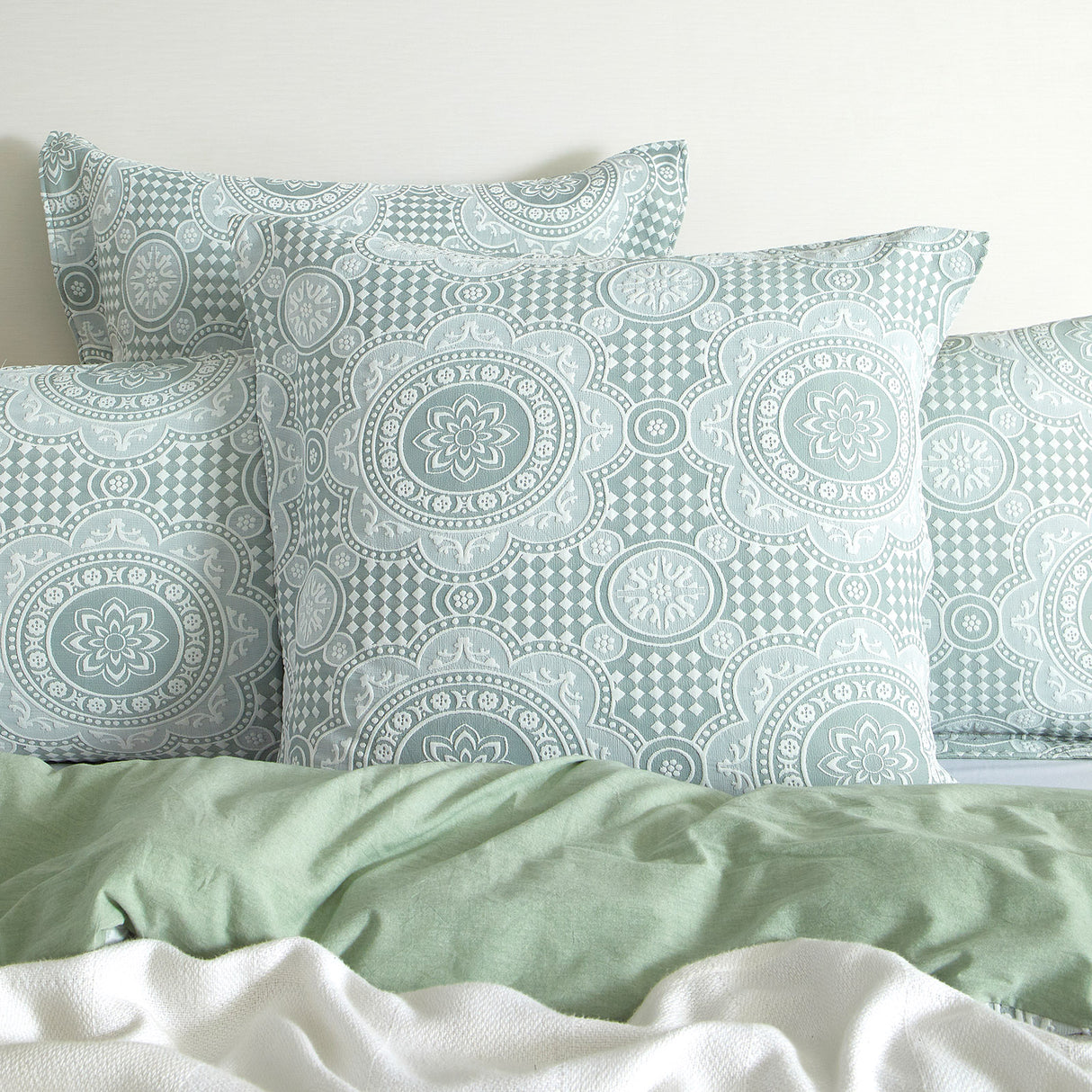 Bohemia 300TC Cotton Blend Jacquard Woven Quilt Cover Set by Renee Taylor in Sage