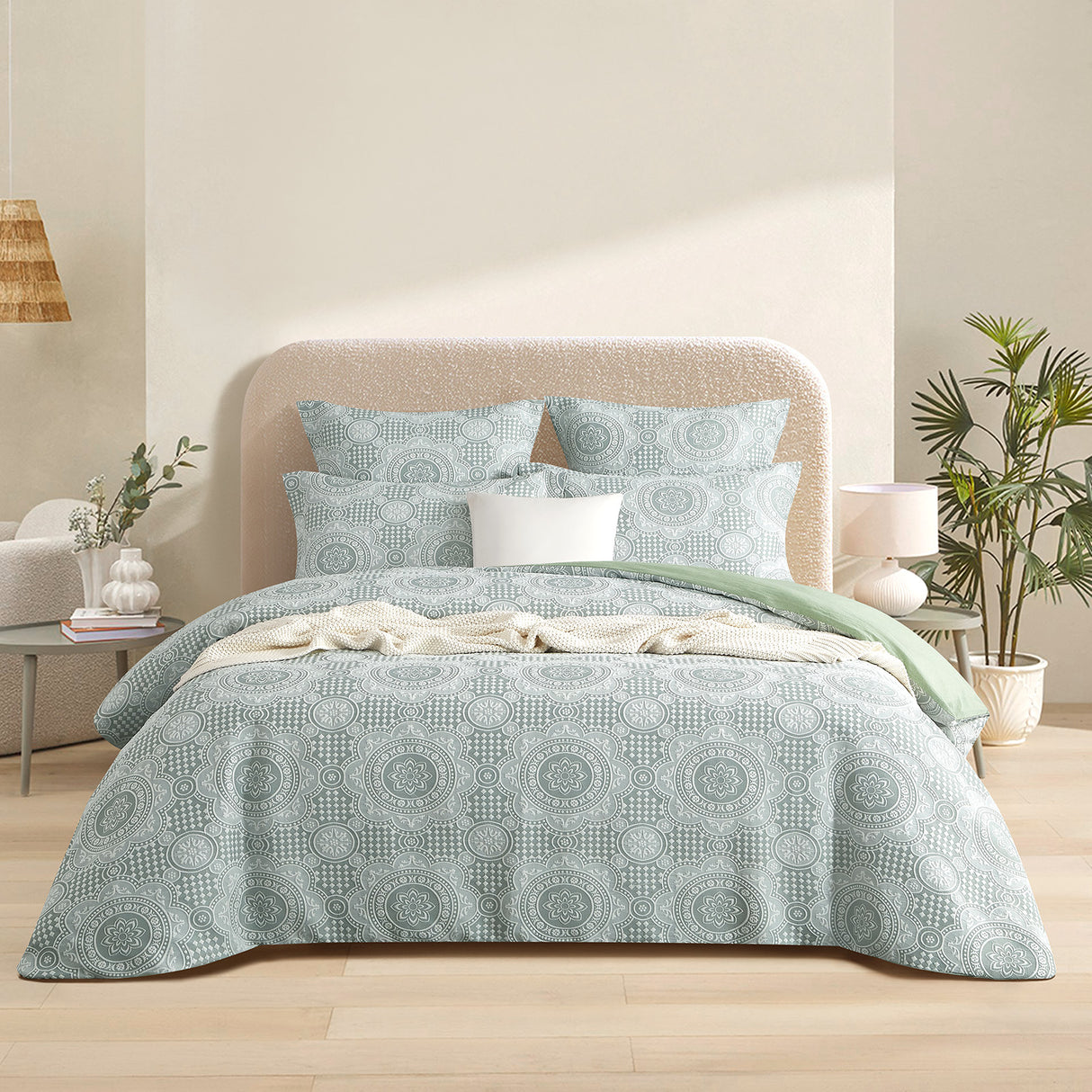 Bohemia 300TC Cotton Blend Jacquard Woven Quilt Cover Set by Renee Taylor in Sage