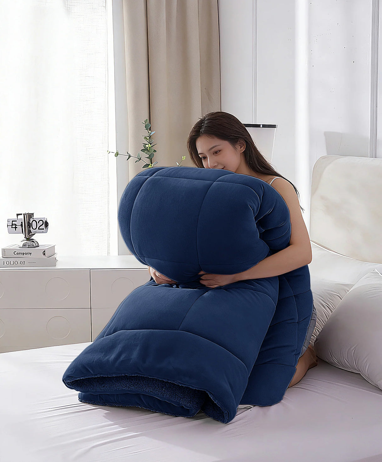 Luxiore Double Sided Super Warm 800GSM Quilt | Super Soft Cozy Winter Weight Comforter Doona