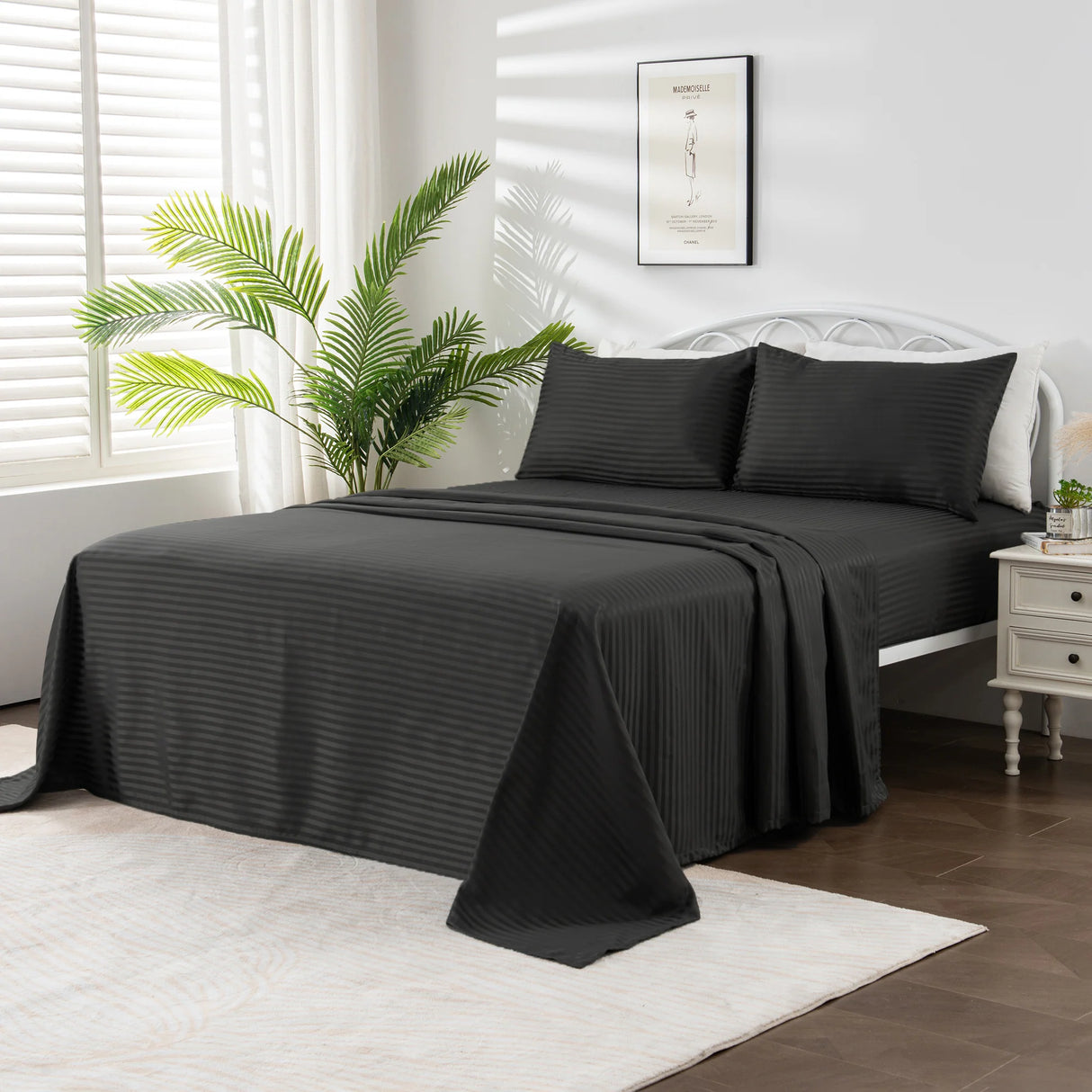 Luxiore 1800TC Super Soft Silky Brushed Microfibre Sheet Set | Luxury Pin Stripe Microfibre Sheets