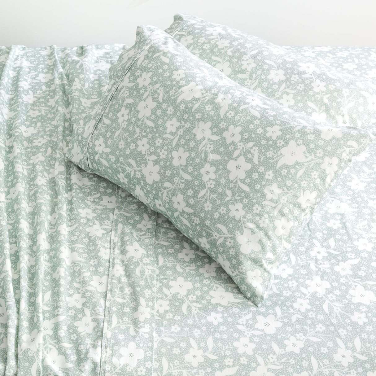 175GSM 100% Egyptian Cotton Flannelette Sheet Set In Patterned Designs by Park Avenue | Winter Warm Bedding