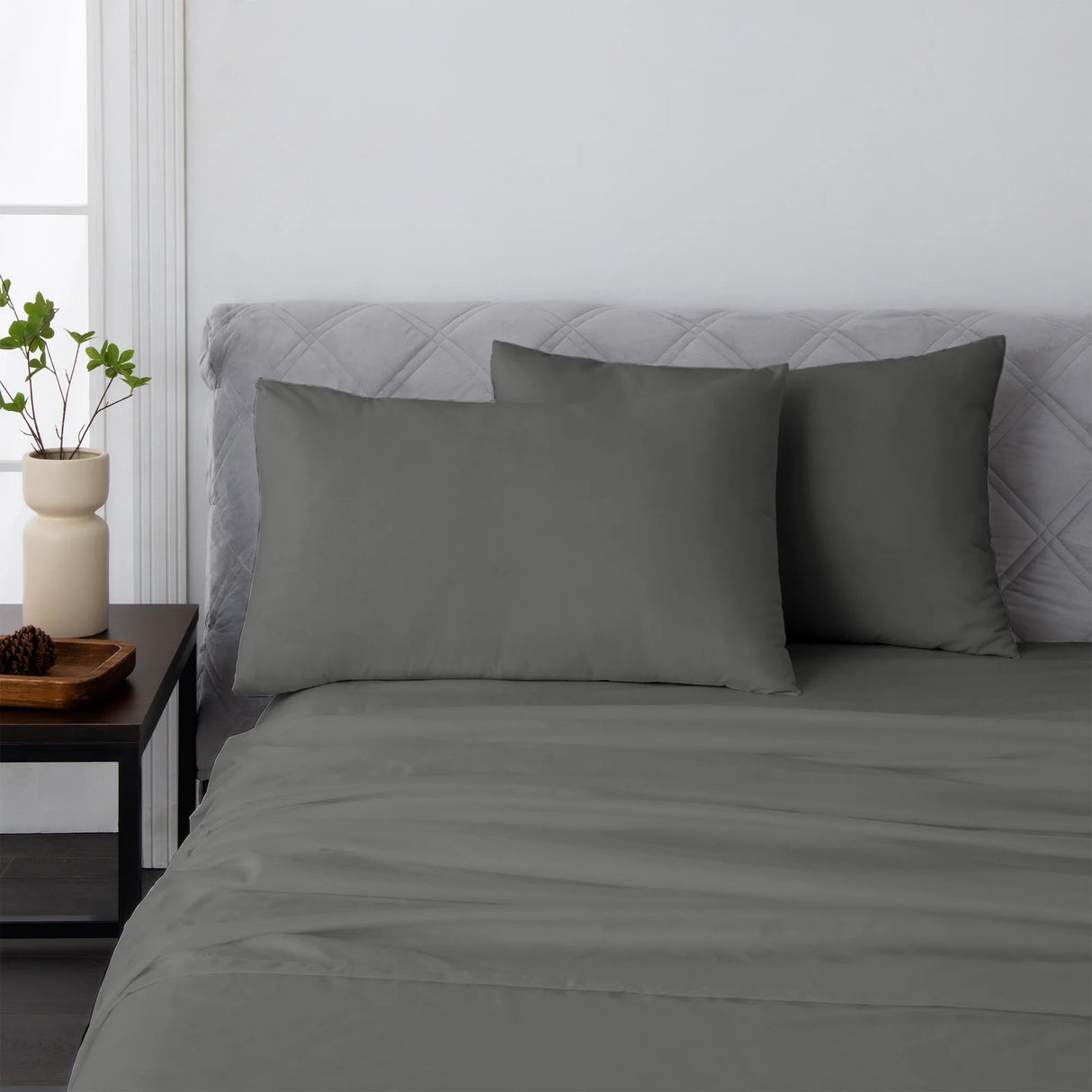 Luxiore 2000TC Breathable Cooling Bamboo Blend Sheet Set | Eco Friendly Anti Wrinkle Bamboo Sheets