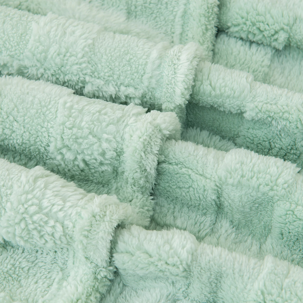 Luxiore Super Soft Plush Warm Fleece Winter Blanket | 300GSM Stylish Jacquard Fleecy Blanket