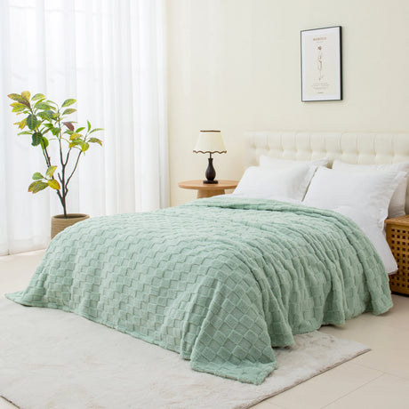 Luxiore Super Soft Plush Warm Fleece Winter Blanket | 300GSM Stylish Jacquard Fleecy Blanket