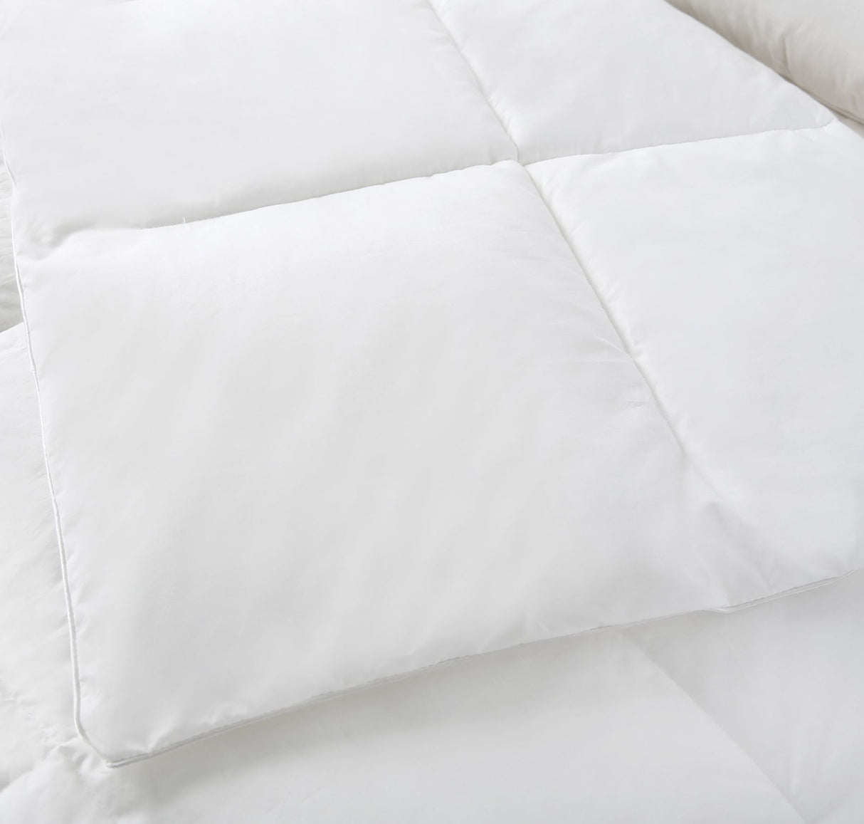 Luxore 50/50 Heavyweight 250GSM Winter Warm Duck Down & Feather Quilt