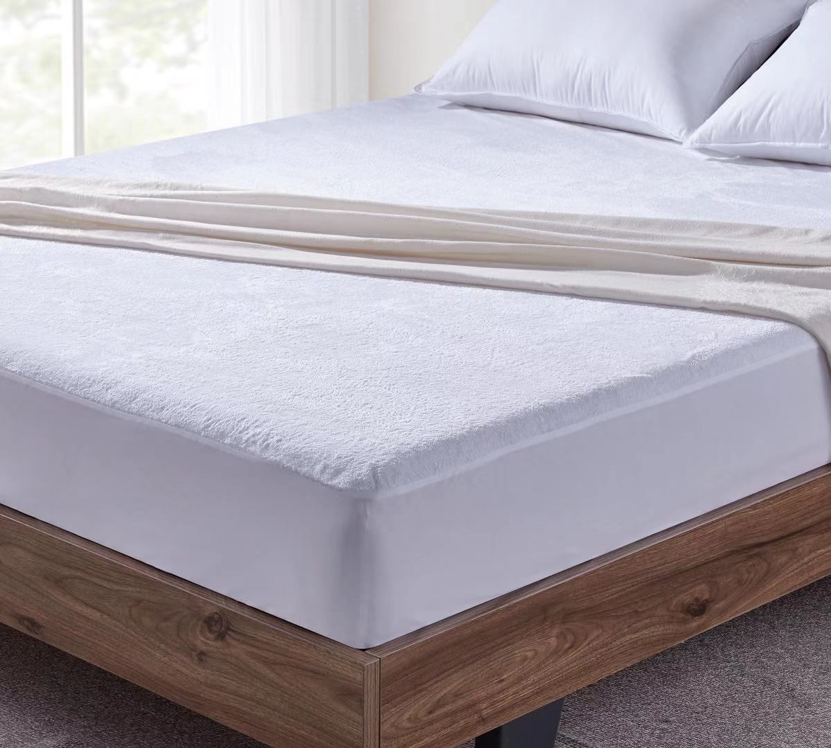 Premium Coral Fleece 100% Waterproof Fitted Mattress Protector | Bed Protectors | 7 Sizes MQ MK