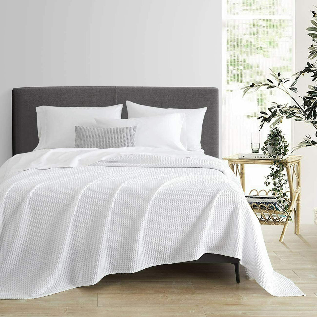 Ultra Soft 100% Egyptian Cotton Waffle Blanket | Summer Blanket Airmax | 2 Sizes - 5 Colours Blankets Single/Double / White Ontrendideas Bed and Bath